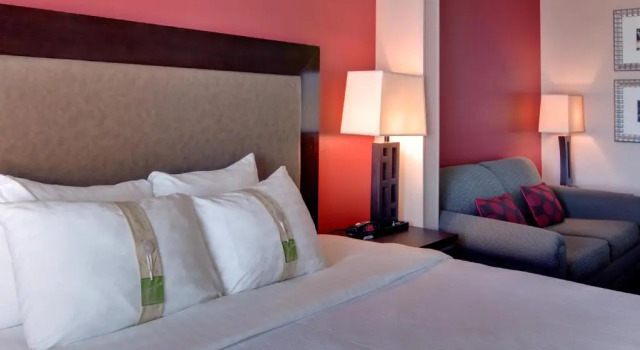 Номер Standard Holiday Inn & Suites Bakersfield by IHG