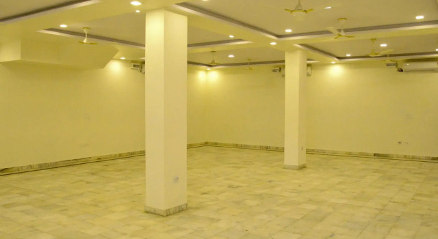 OYO 6105 Raj Regency, Забронировать Отель Отели штата Раджастхана с парковкой, Парковка