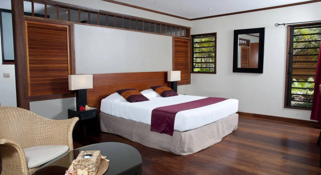 Oure Lodge Beach Resort, Buchen Sie Resort Vao Île des Pins