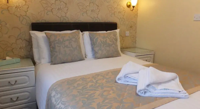 Holmlea Guest House, Varaa Matkakoti Bowness-on-Windermere 