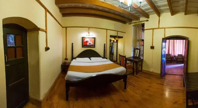 Hotel Himalaya, Rezervovat Hotel Nainital Uttarakhand