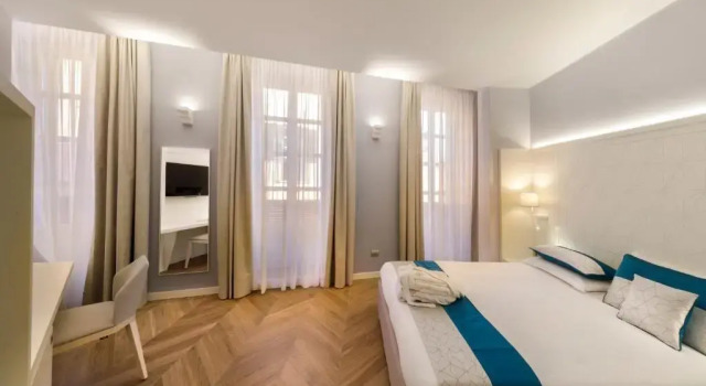 Двухместный номер Standard с балконом Hotel Baylle