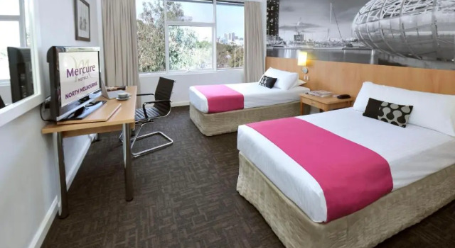 Четырёхместный номер Superior Mercure North Melbourne