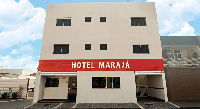 Hotel Maraja, Забронировать Отель Отели в центре Уберландия, в центре, Парковка, Завтраки