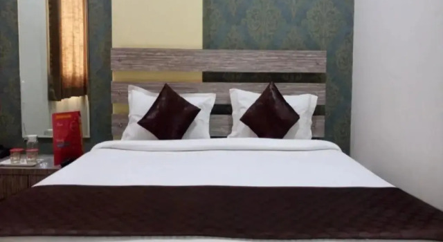 Hotel Siddhivinayak Inn