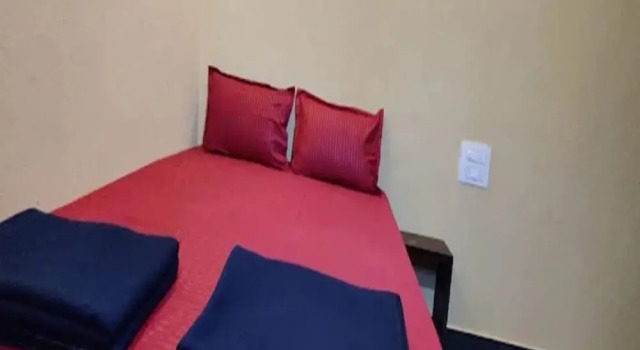 Aisiri Guest House Rooms, Rezervovat Penzión Hotely v Bangalore s parkováním, Parkování