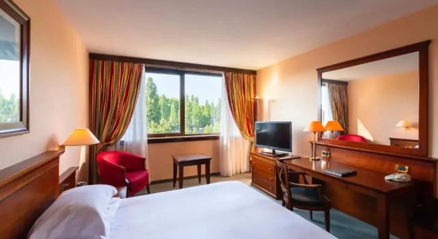 Двухместный номер Guest Hilton Strasbourg