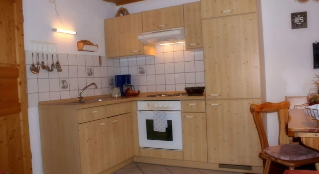 Апартаменты Cozy Apartment with Roof Terrace