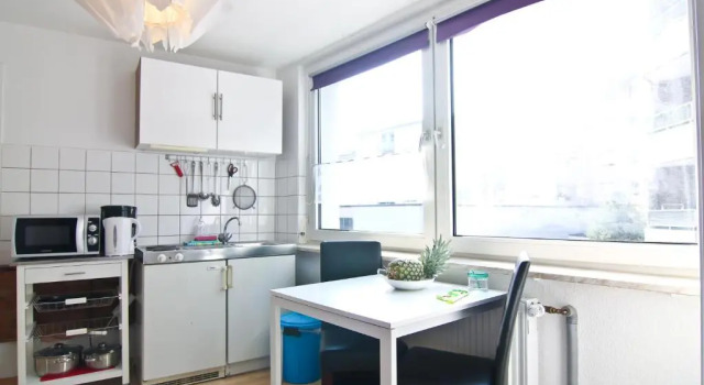 Top Apartments in zentraler Lage, Foglalás Apartman Nippes Köln