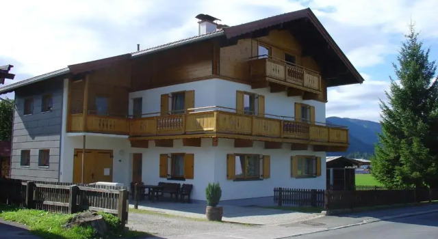 Апартаменты Standard Ferienhaus Resi & Obermoser