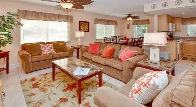 Waves 10 - Two Bedroom Condo