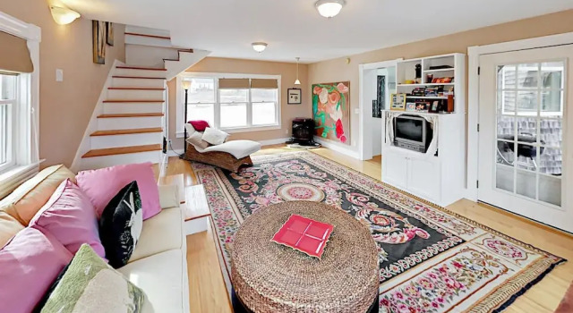48 Main Street Cottage 4 Bedrooms 2 Bathrooms Cottage, 예약 휴가용 주택 Prospect Harbor 미국
