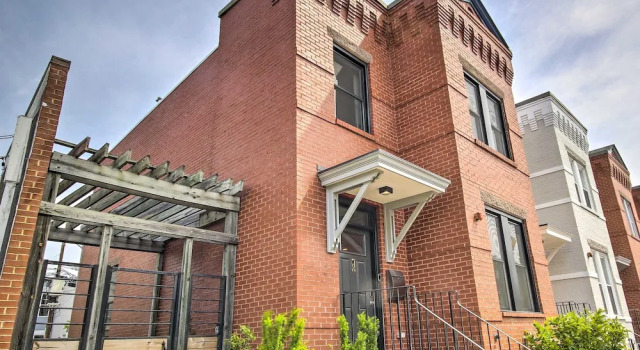 Коттедж 2 Mi to National Mall: Modern DC Retreat w/ Patio