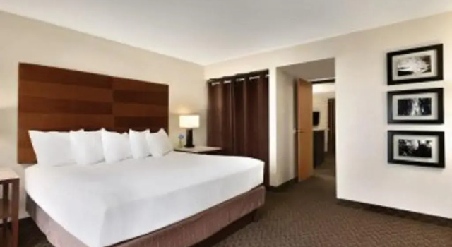 Двухместный люкс Deluxe Hyatt Regency Green Bay