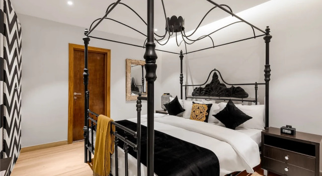 Villa Monument Hotel, Забронировать Отель Victoria Island , рядом с Red Door Gallery