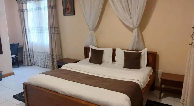 Roza Guest House Naivasha, Đặt Nhà khách Khách sạn ở Nakuru County bao gồm bữa sáng, Bữa sáng