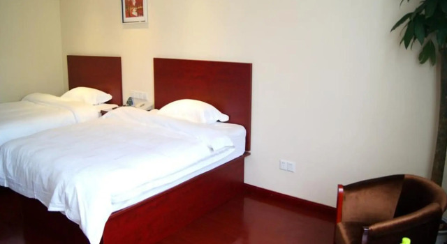 GreenTree Inn Chuzhou City Quanjiao County High-Speed Italy Trade City Business Hotel, Prenota Hotel Quanjiao Anhui
