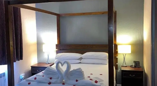 Номер Executive Springfield Hotel & Health Club