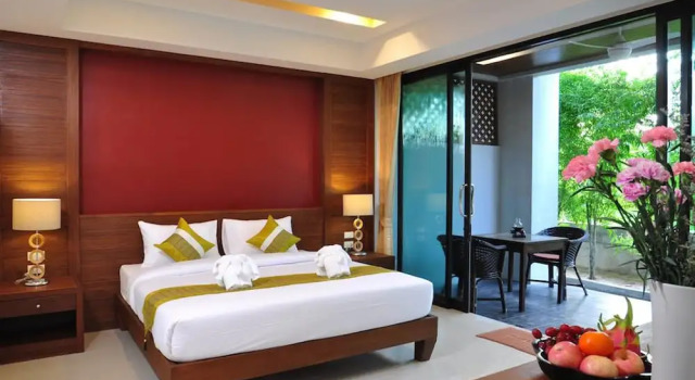 Двухместный люкс с балконом Samui Honey Tara Villa Residence