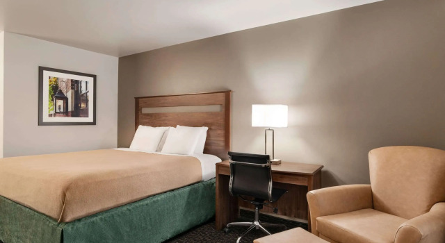 Baymont by Wyndham Buffalo, Book Hotel Buffalo Buffalo