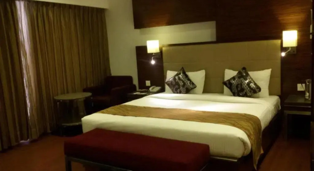 Standard Doppel Zimmer Hotel Suba Star Ahmedabad