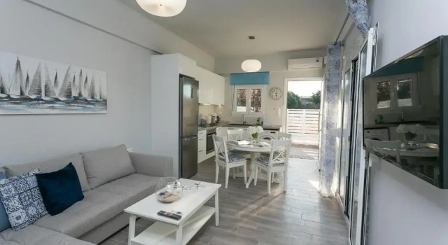 Manos Housing Units