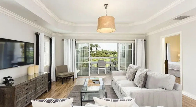 Cabana Court Paradise 3 Bed 3 Br condo by RedAwning