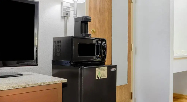 Номер Standard La Quinta by Wyndham Springfield South