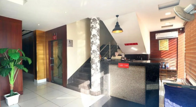 OYO 22012 Hotel B1, Book Hotel Kartārpur Punjab
