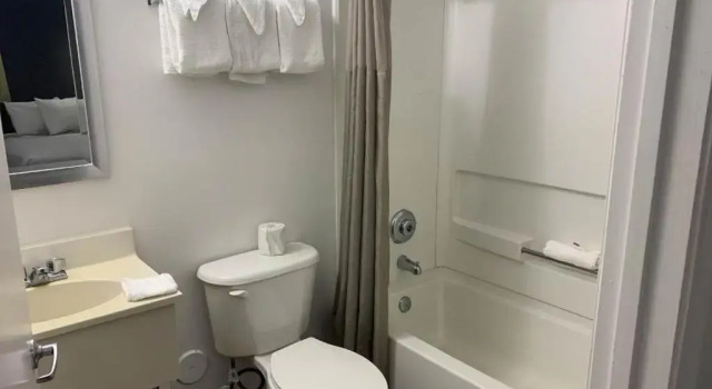 Четырёхместный номер Standard Studio 6 Extended Stay - Hampton, VA - Langley AFB Area
