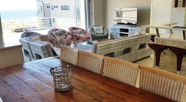 Seasons of Serenity, Langebaan 8-sleeper
