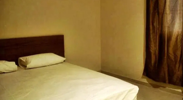 Red Tower Furnished Apartments, Đặt Căn hộ Mahboula 