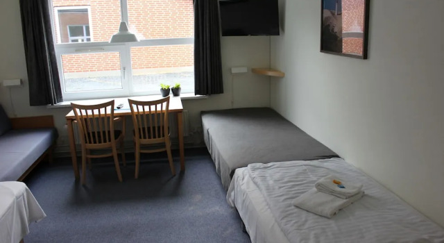 Четырёхместный номер Standard Vildbjerg Sports Hotel & Kulturcenter
