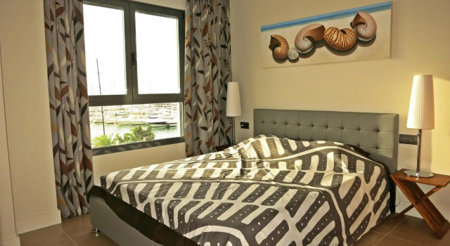 Luxe vakantieappartement aan de jachthaven van Altea met frontaal zeezicht, Забронировать Отель Альтеа Коста-Бланка