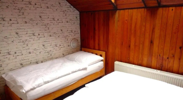 Chata Ještědka, Book Hotel Hoteller i Svetla pod Jestedem med parkering, Parkering