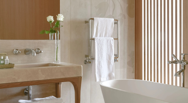 Полулюкс Royal Royal Champagne Hotel & Spa
