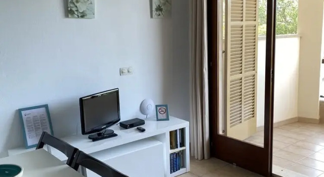 Двухместные апартаменты Standard с видом на гавань Apartamentos Cala Figuera