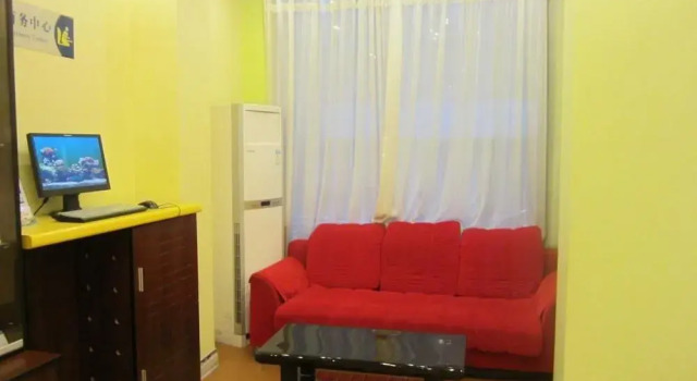 Home Inn Qingdao Zhongshan Road Pichaiyuan