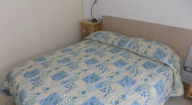 Apartment on the First Floor, Забронировать Апартаменты/квартира Эраклеа Линьяно-Ривьера