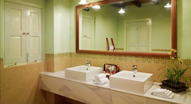 Домик Indian Shop 23 Love Lane Hotel