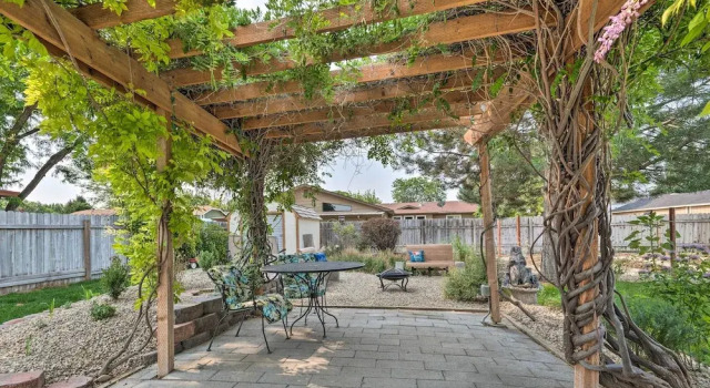 Коттедж Idyllic Nampa Family Home With Hot Tub & Fire Pit!