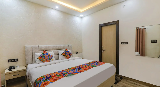 Fabhotel Sky Awadh