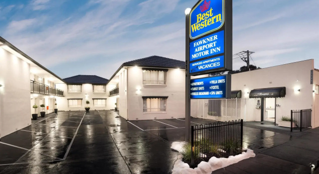 Fawkner Executive Suites & Serviced Apartments, Book Apartment Coburg North Victoria