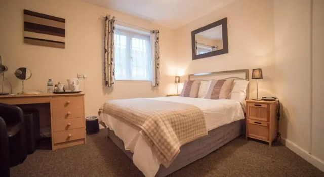 Двухместный номер Standard Red Mullions Guest House