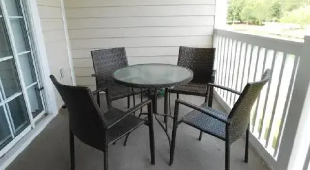 River Crossing Condo #322