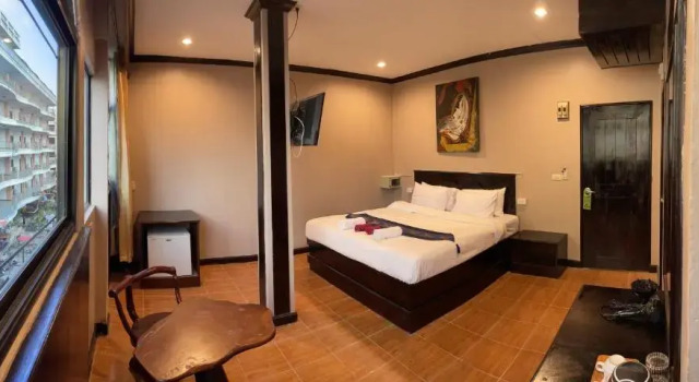 Номер Deluxe Centre Point Patong