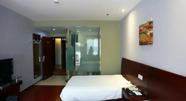 Motel 168