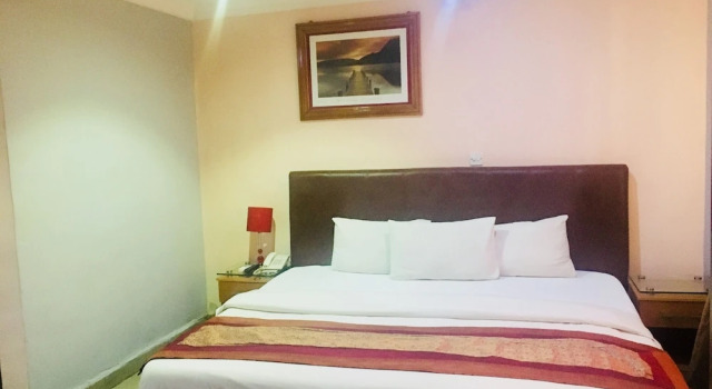 Номер Business с красивым видом из окна Whitehouse Hotels & Conference Centre