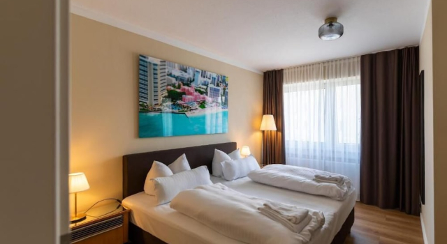 Семейные апартаменты Luis City Apartments Regensburg