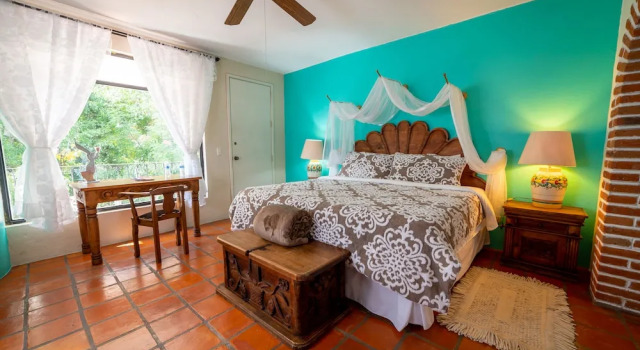 Вилла Luxury Charming Villas by Casa Holistic B&B